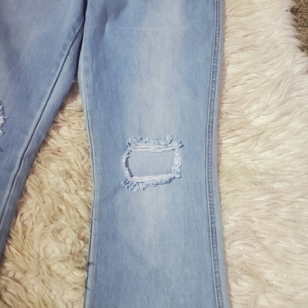 NWT FEMME LUXE size 12 blue washed distressed jeans, $49.95 value - Picture 3 of 5